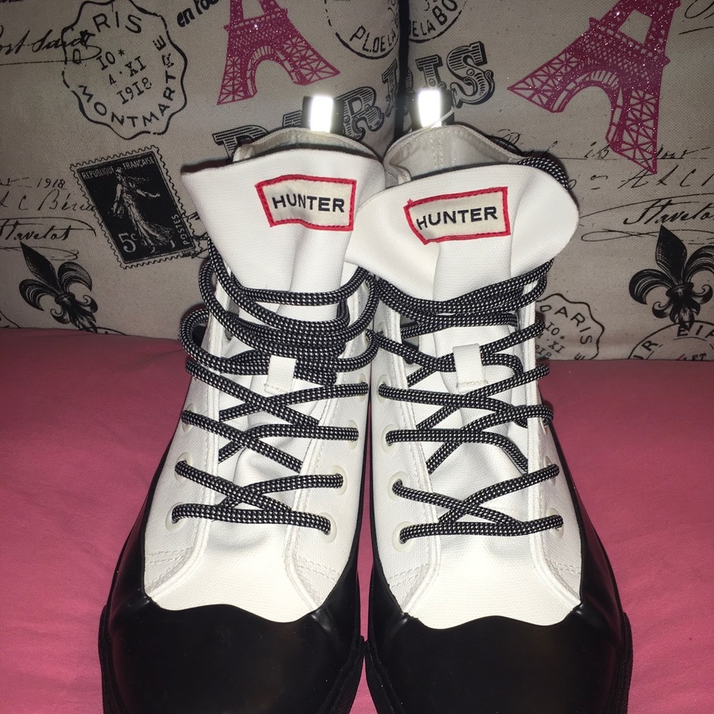Hunter woman boots/sneakers white